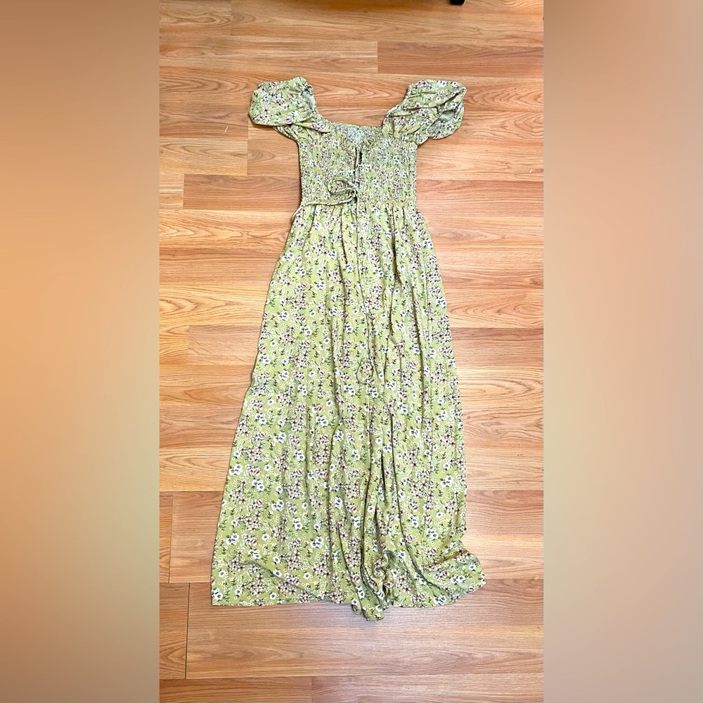 A beautiful dress!